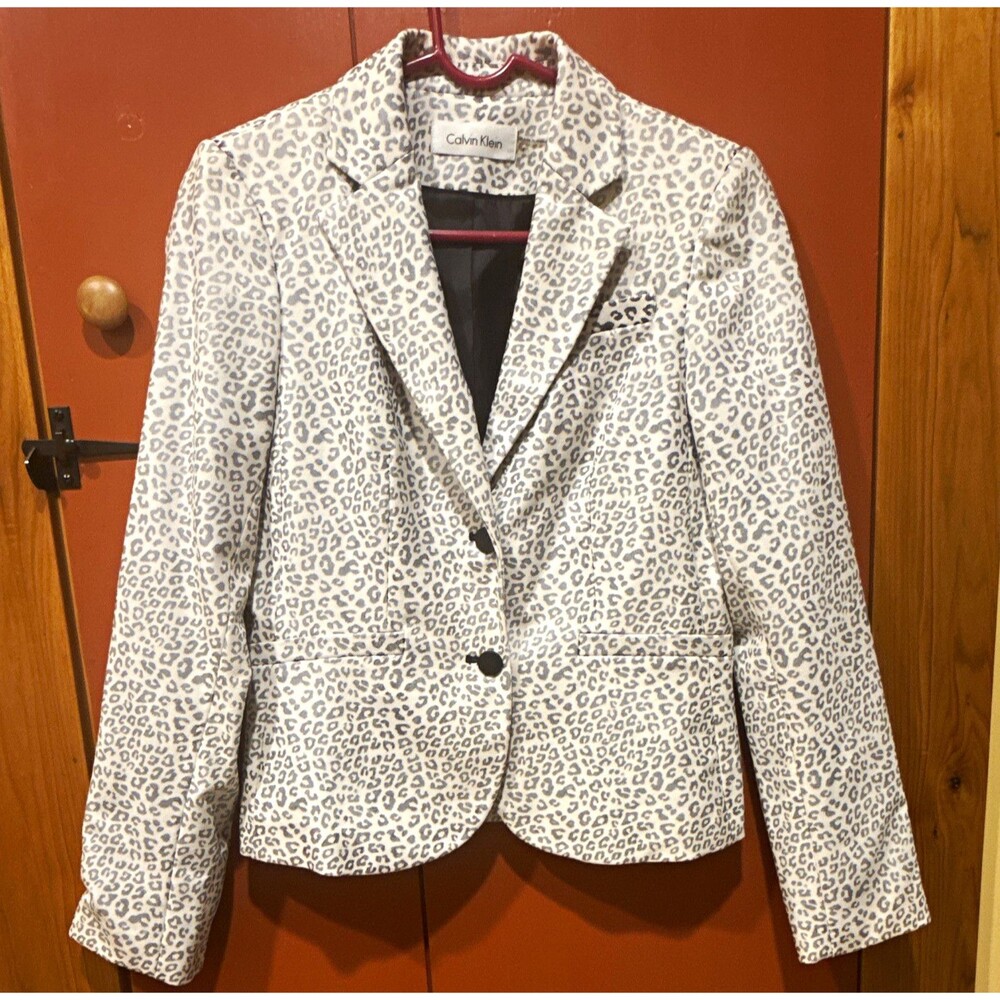 Vintage Calvin Klein Women’s Leopard Lined Button Blazer Jacket Sz 4 white/Gray